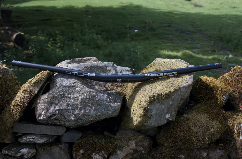 RaceFace Atlas 35 Handlebar review off road.cc